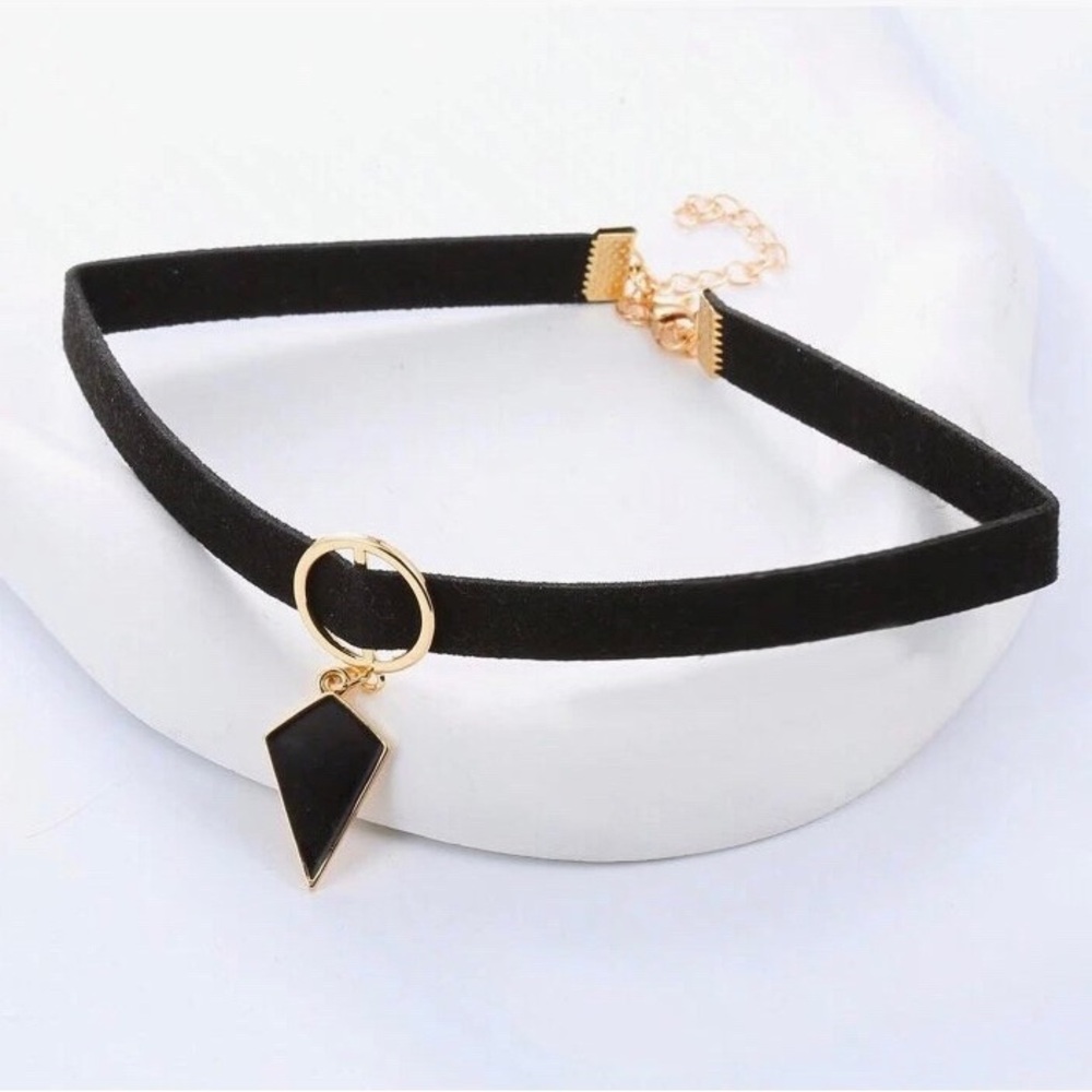 Elegant Black and Gold Choker Necklace